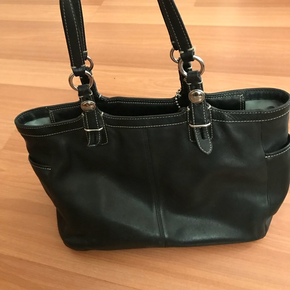 Coach Purse - Picture 6 of 6